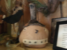 Load image into Gallery viewer, Waddle Dawb Snowman Fellow