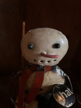 Load image into Gallery viewer, Metal Snowman Holding Hat