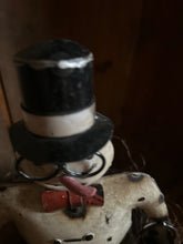 Load image into Gallery viewer, Metal Snowman Holding Bucket