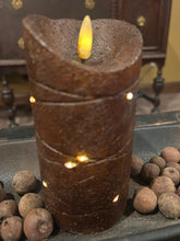 Load image into Gallery viewer, Rused wire wrapped Pillar Candle