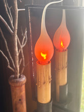 Load image into Gallery viewer, Primitive Flickering Bulb