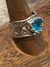 Load image into Gallery viewer, Bougie Boutique Blue ring