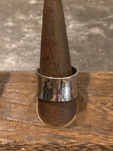 Load image into Gallery viewer, Bougie Boutique Cross Ring