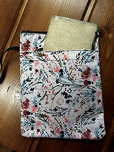 Load image into Gallery viewer, Spreading Petals Vintage iPad/Book Sleeve