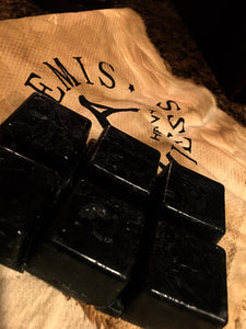 Extreme Scent Blackened Bees Wax Melts